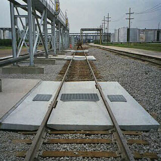 Safe Harbor Access Systems - Spill Containment